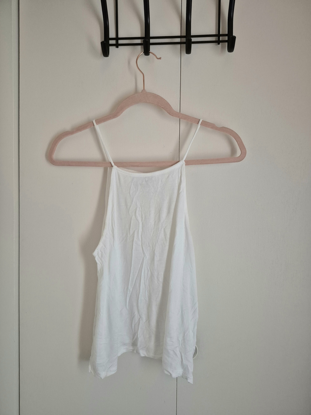 Wilfred White Spaghetti Strap Camisole